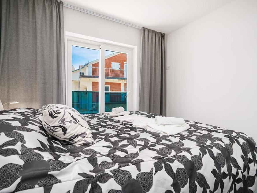 Luxury Apartments-La Dino Maky ヴォディツェ 部屋 写真